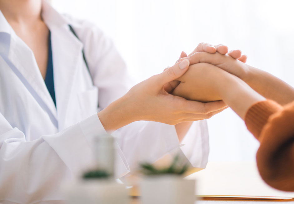 Integrative-Medicine-combines Integrative-Medicine-combines