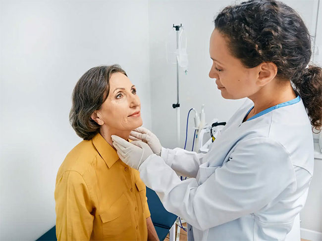 Thyroid-&-Adrenal-healt Thyroid-&-Adrenal-healt